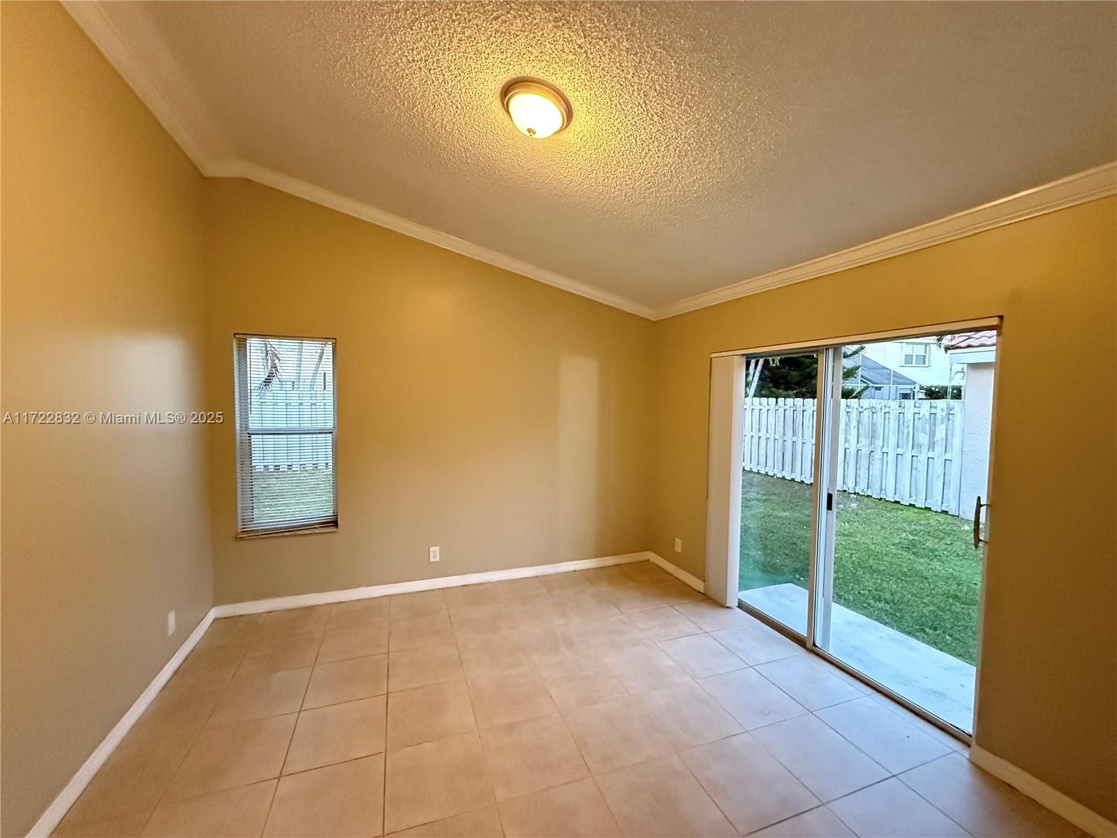 17637 SW 20th St, Miramar, Florida image 9