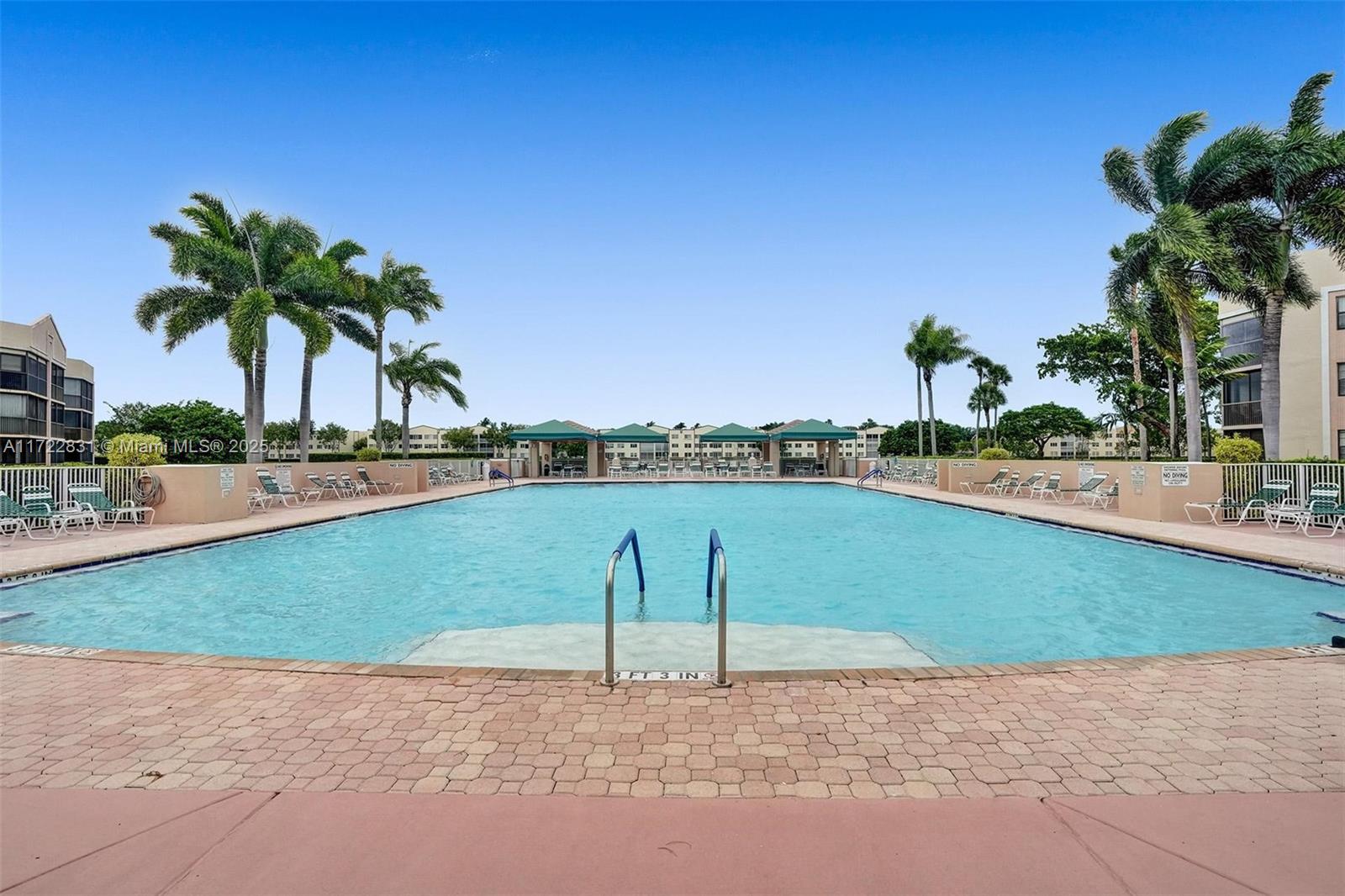 7463 Fairfax Dr #304, Tamarac, Florida image 32