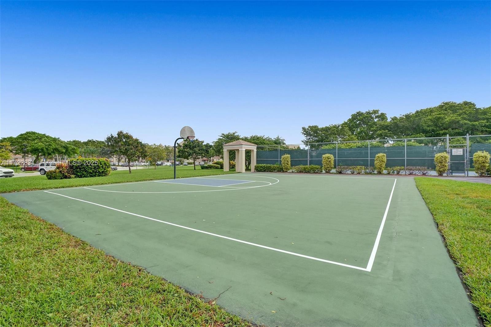 7463 Fairfax Dr #304, Tamarac, Florida image 37