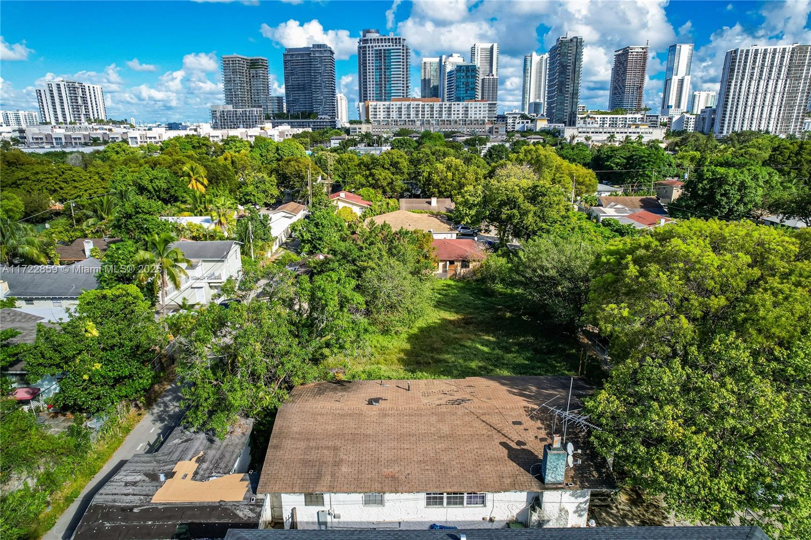 145 NW 33rd St, Miami, Florida image 8