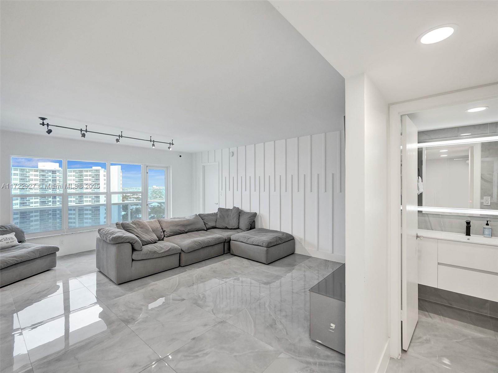 3500 Galt Ocean Dr #1109, Fort Lauderdale, Florida image 2