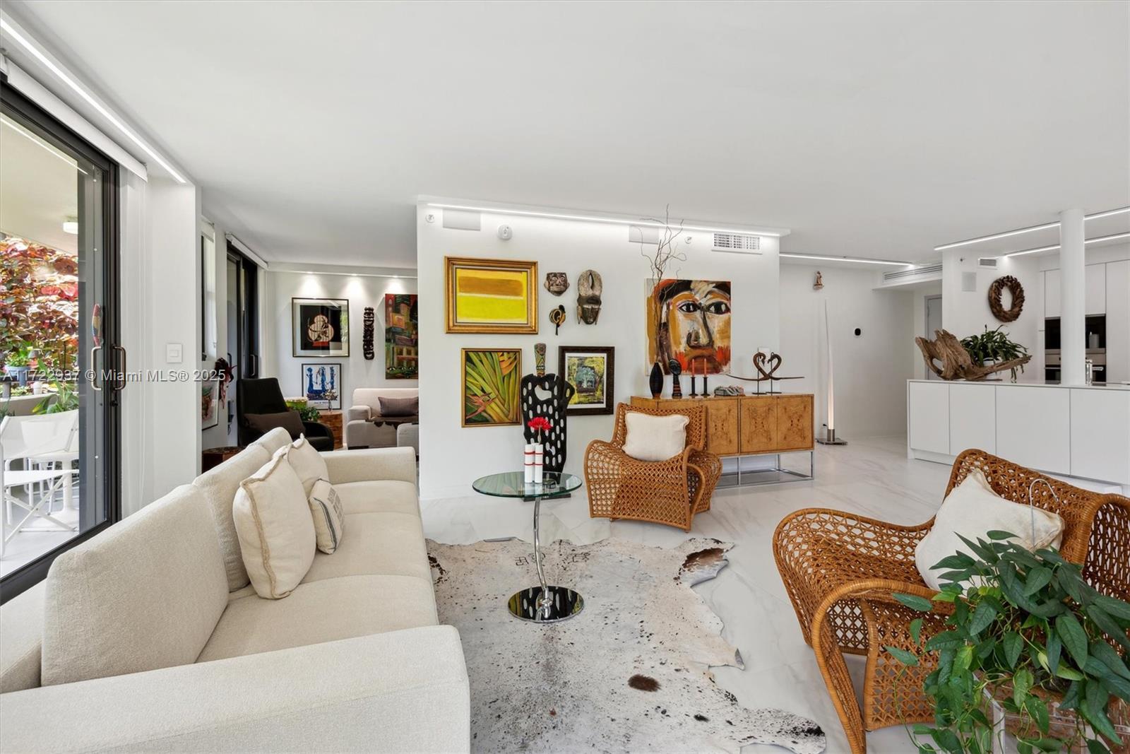 170 S Ocean Lane Dr #312, Key Biscayne, Florida image 3