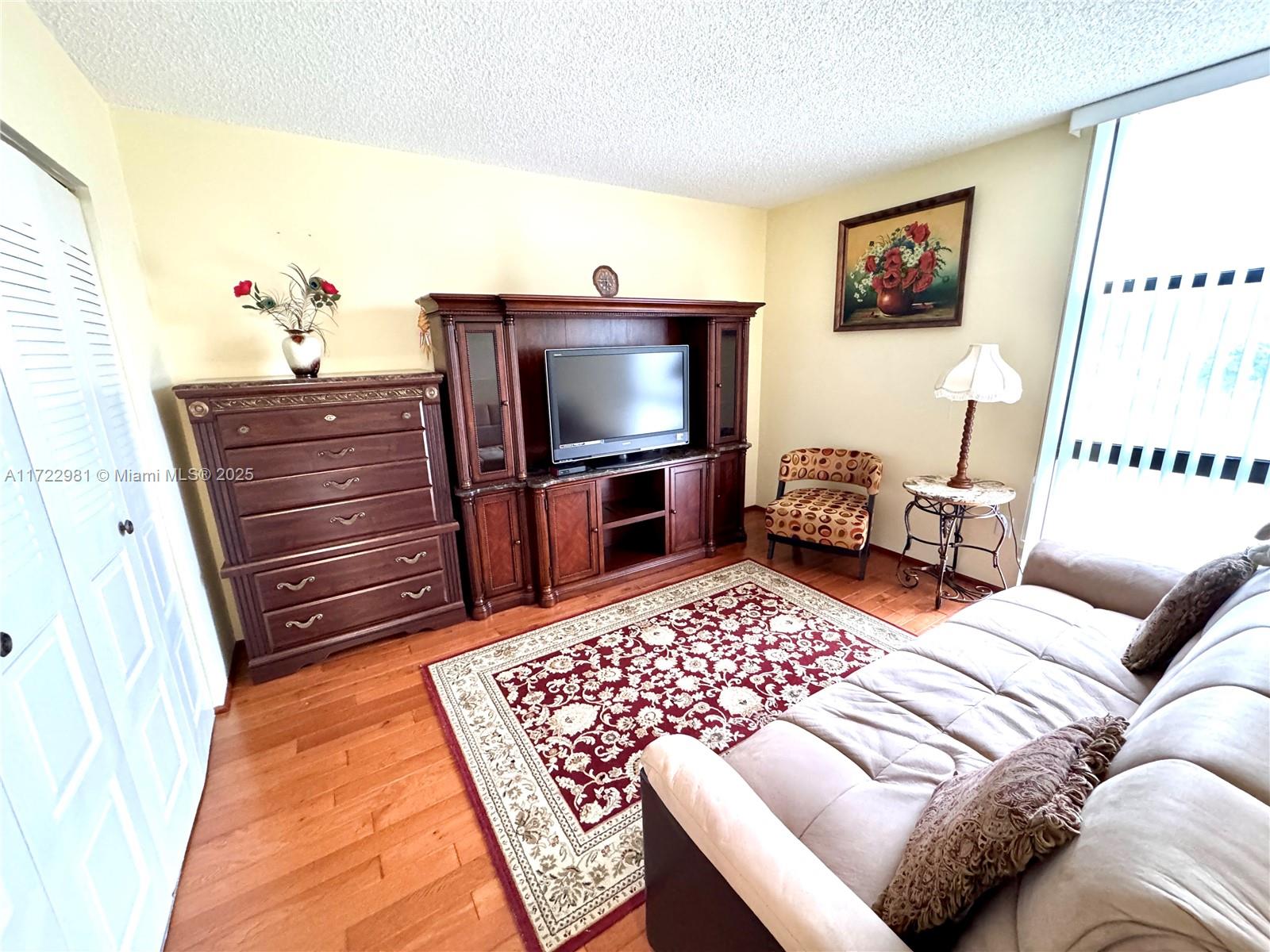Listing Photo 37