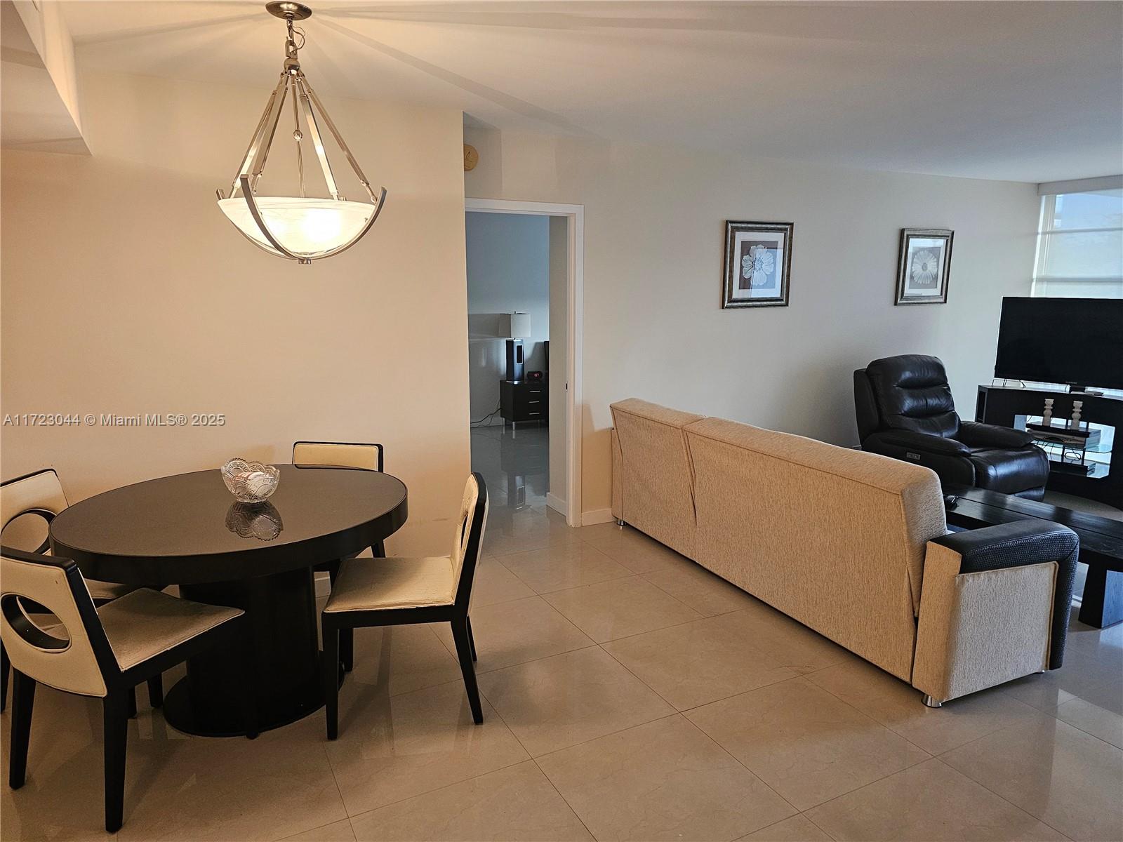 301 174th St #408, Sunny Isles Beach, Florida image 12