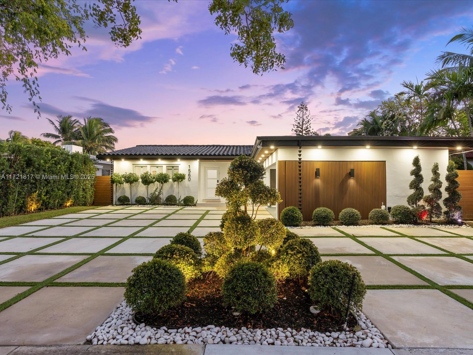 1560 Cleveland Road, Miami Beach, Florida image 3