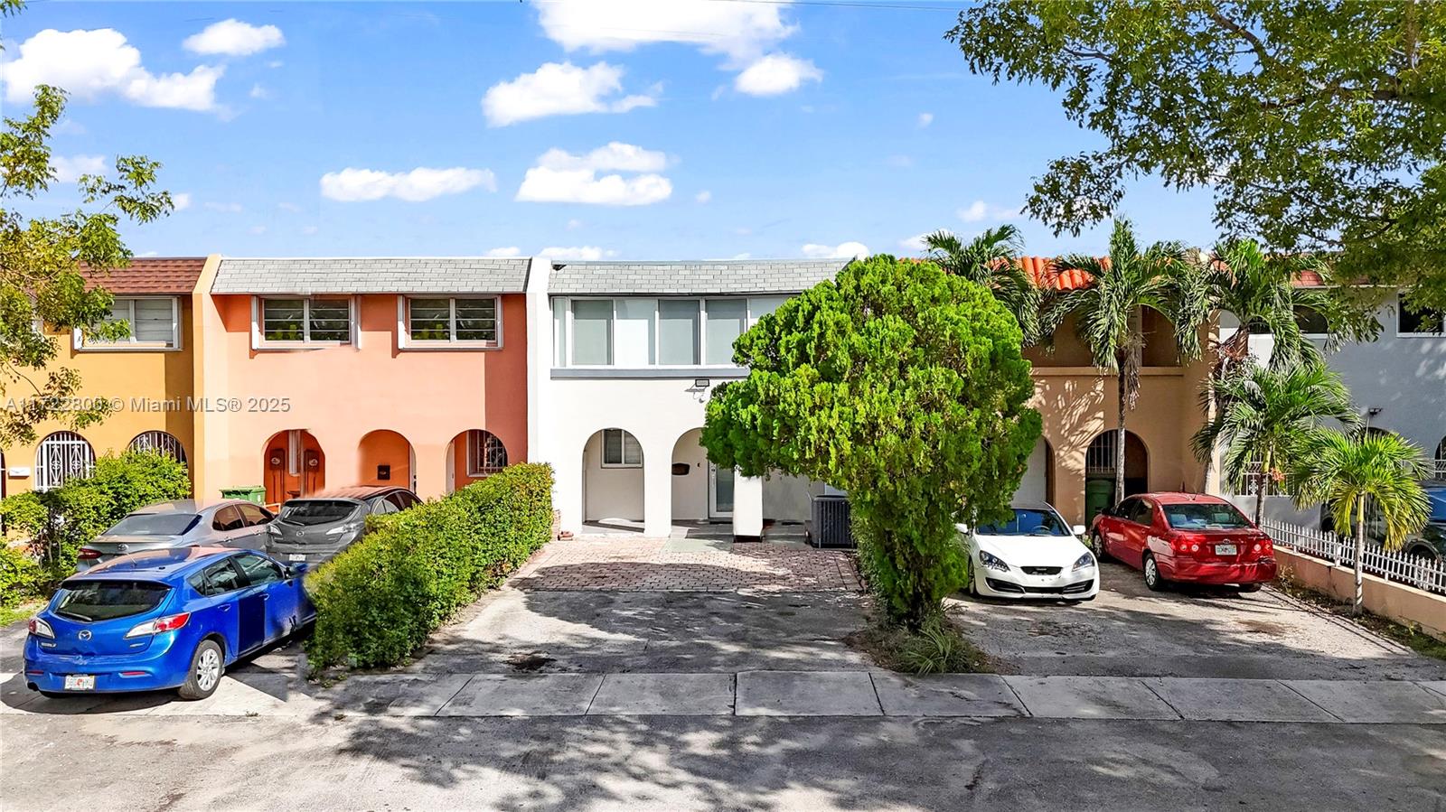 7025 W 3rd Ct, Hialeah, Florida image 3