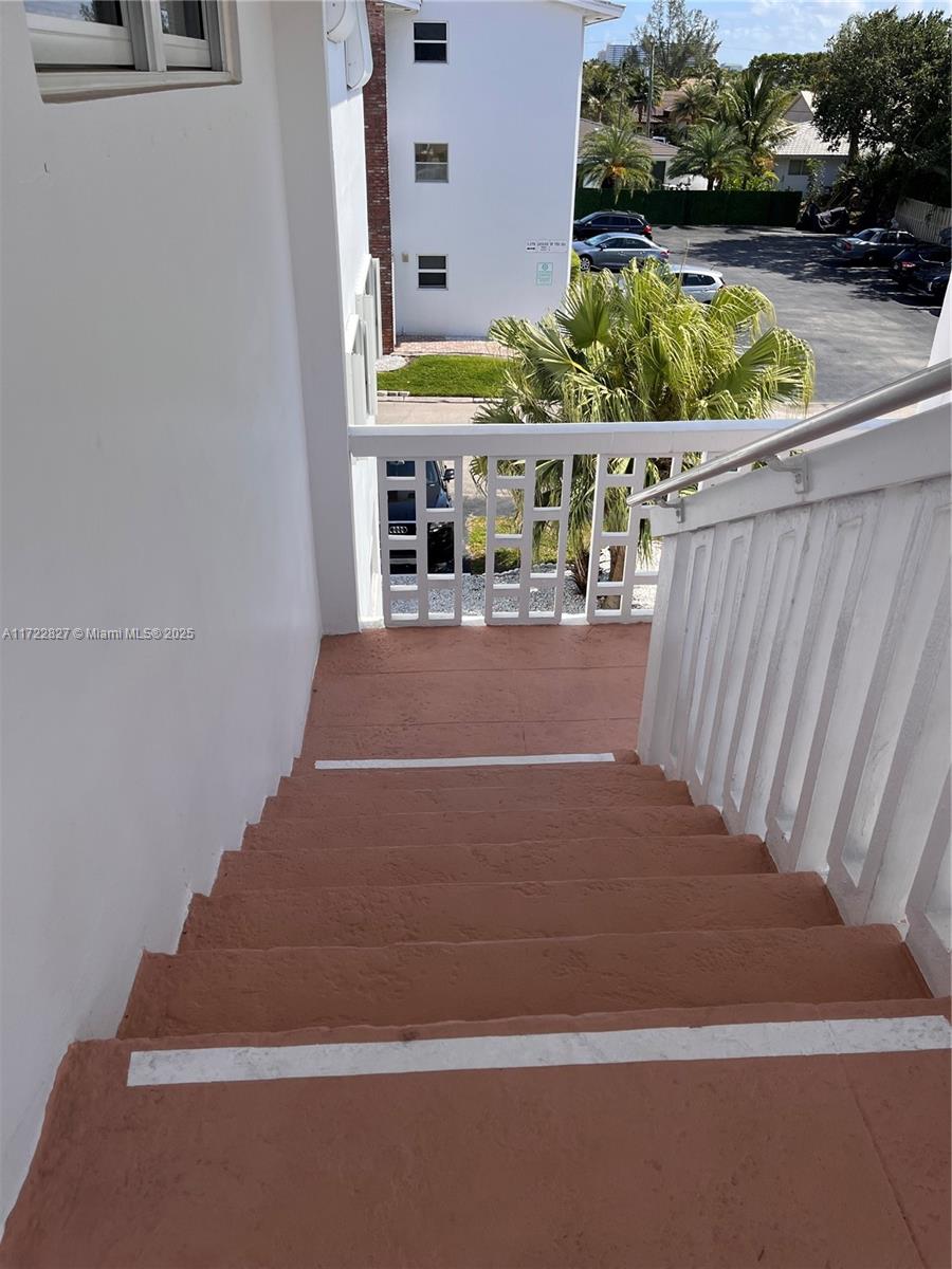 228 Hibiscus Ave #233, Lauderdale By The Sea, Florida image 25