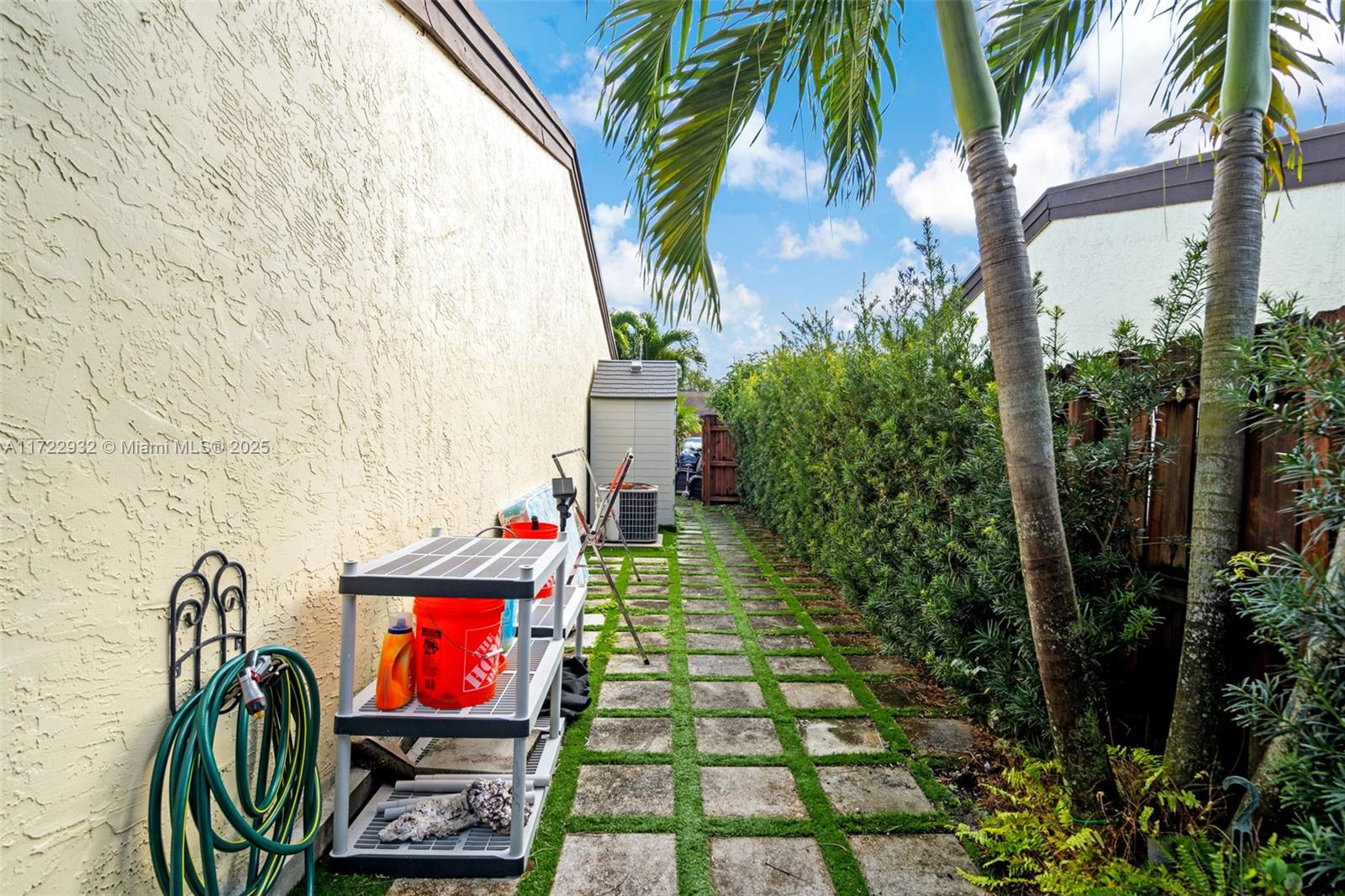 2340 Evergreen Ct #2340, Pembroke Pines, Florida image 26