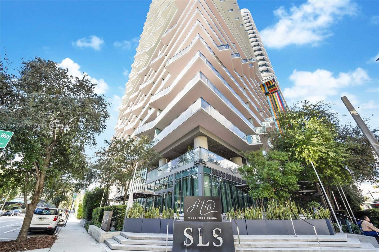 Condo for Sale in Miami, FL