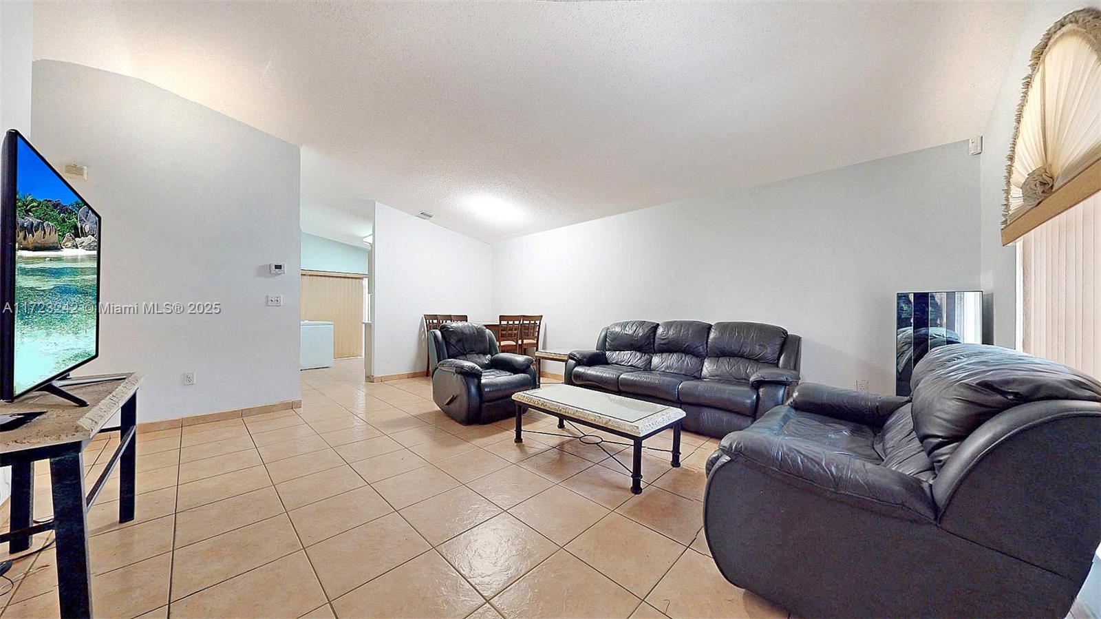 7001 W 35th Ave #171, Hialeah, Florida image 4