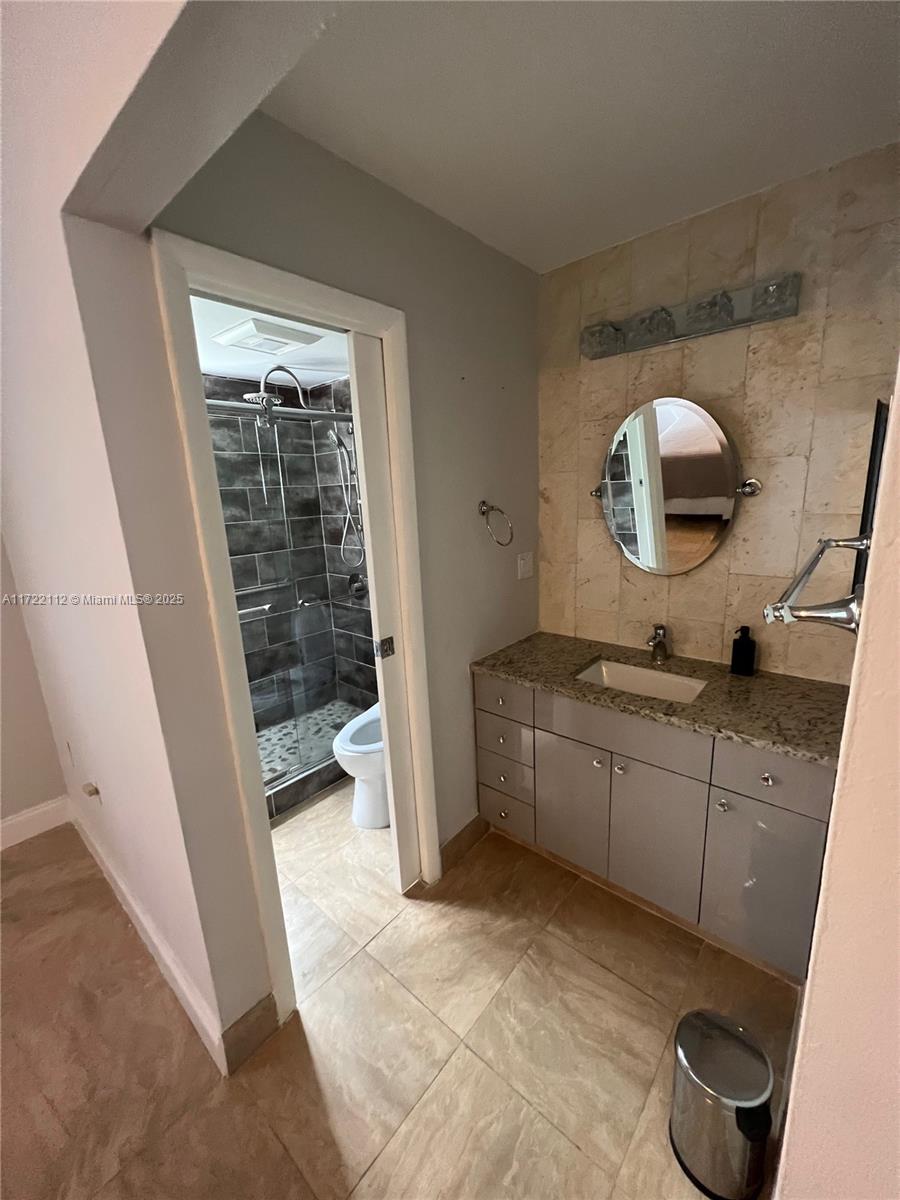 1235 Mariposa Ave #2, Coral Gables, Florida image 7