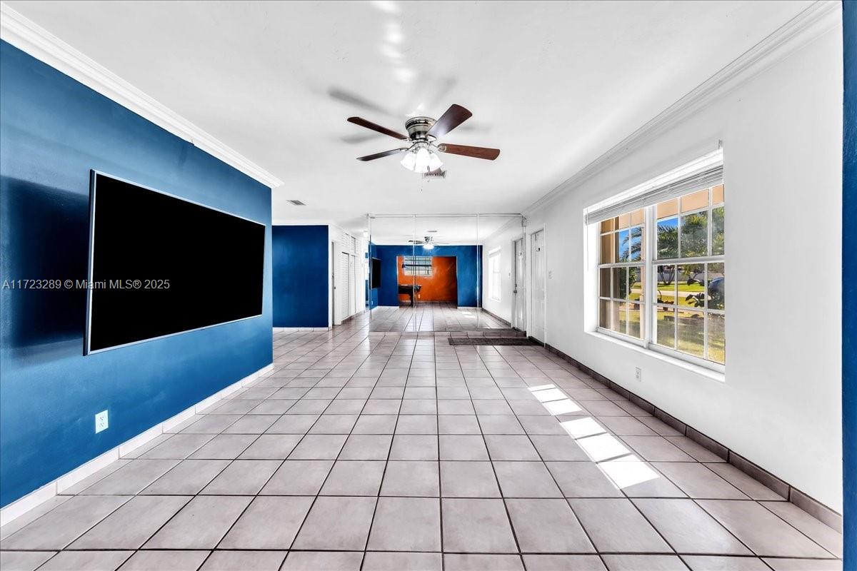 6841 SW 9th St, Pembroke Pines, Florida image 15