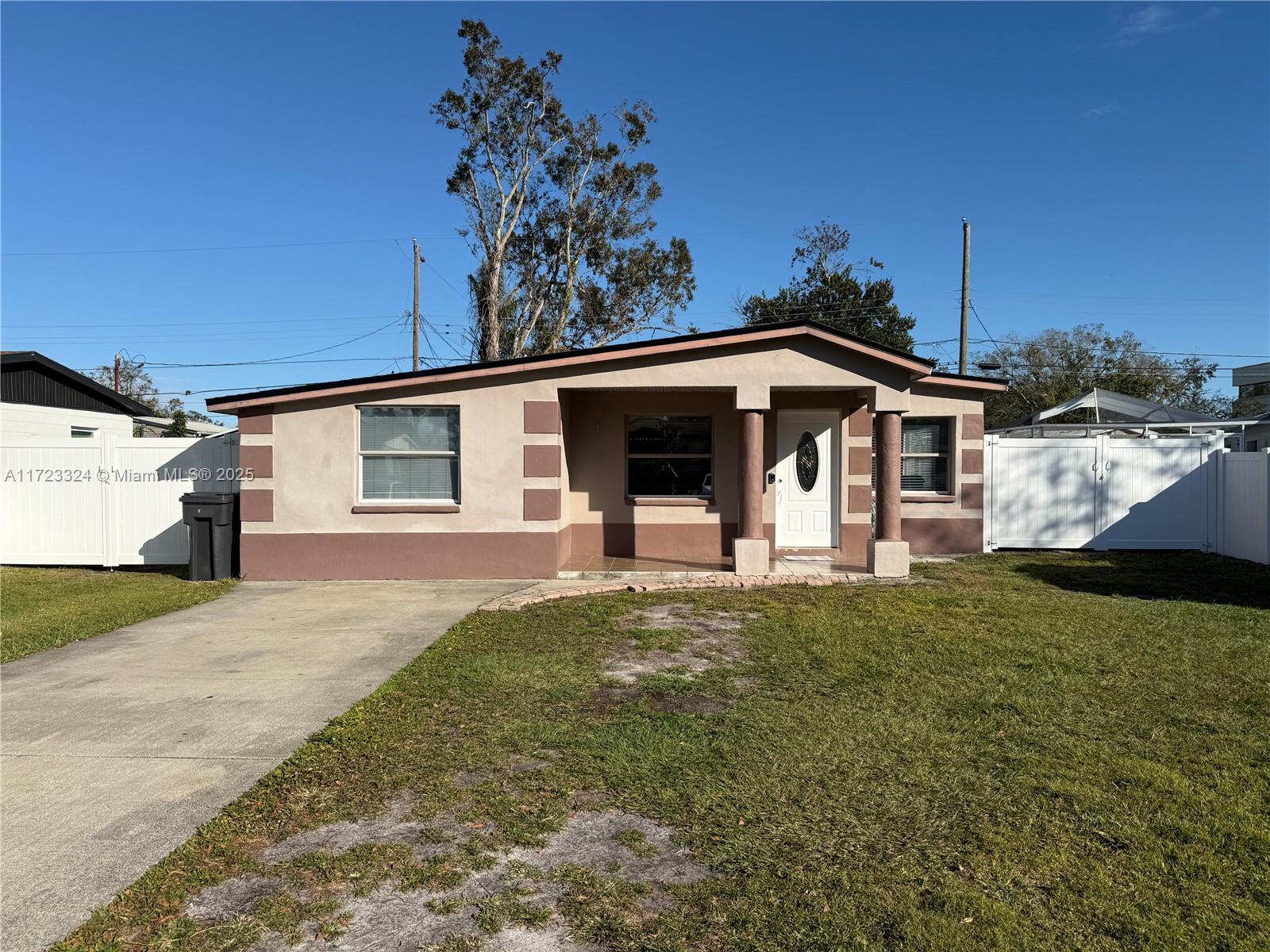 4503 Bray Rd, Tampa, Florida image 1