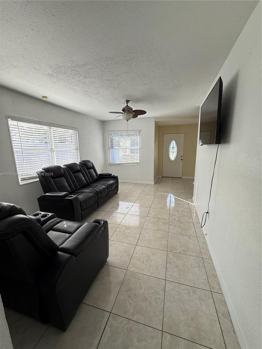 4503 Bray Rd, Tampa, Florida image 7