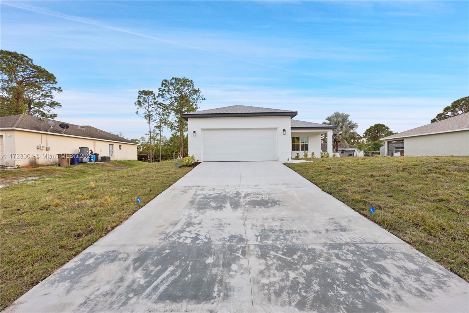 5525 Berryman St, Lehigh Acres, Florida image 2