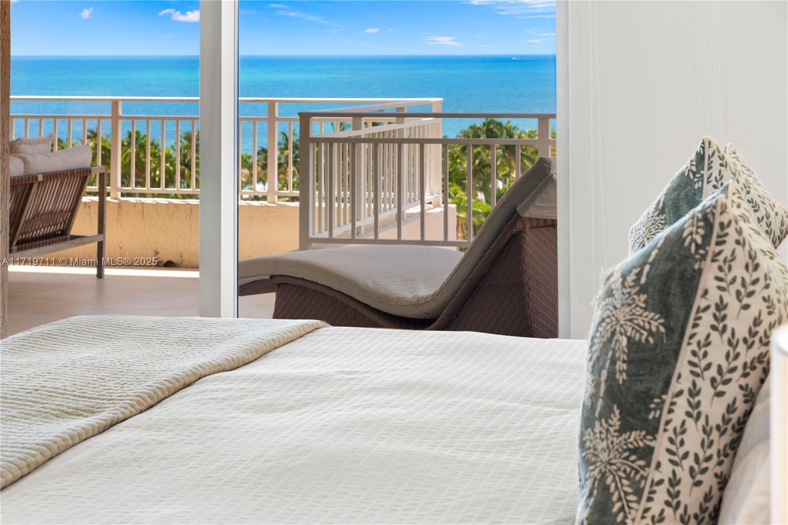 791 Crandon Blvd #901, Key Biscayne FL 33149