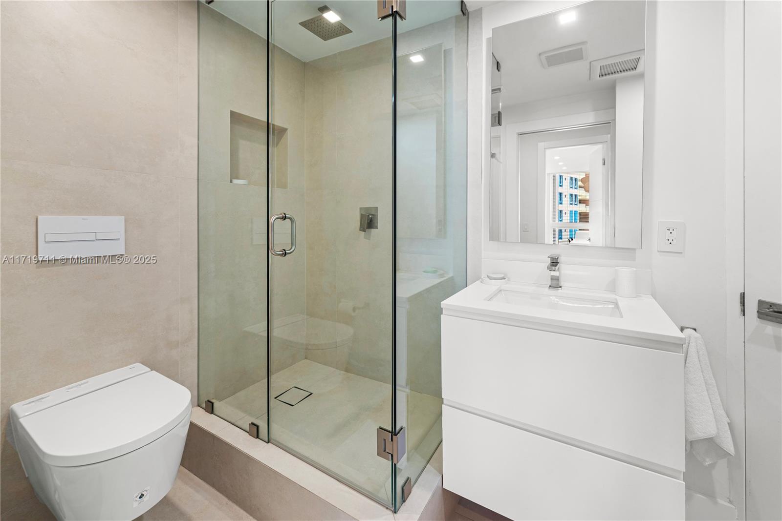 791 Crandon Blvd #901, Key Biscayne FL 33149