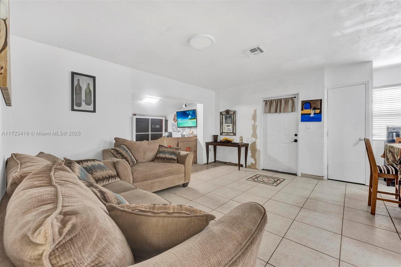 7571 Plantation Blvd, Miramar, Florida image 31