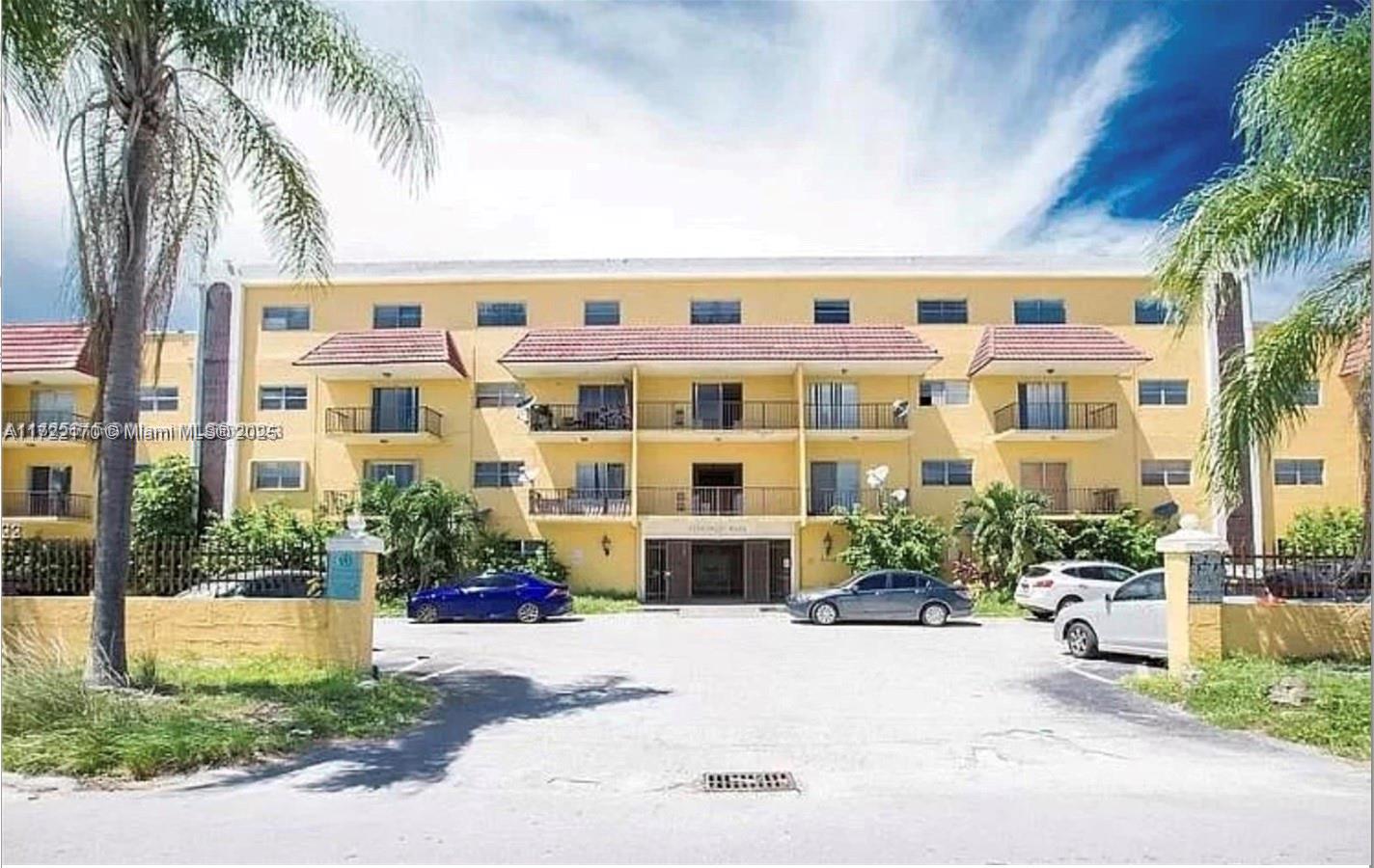 5100 41st St Unit 328, Pembroke Park, Florida 33023