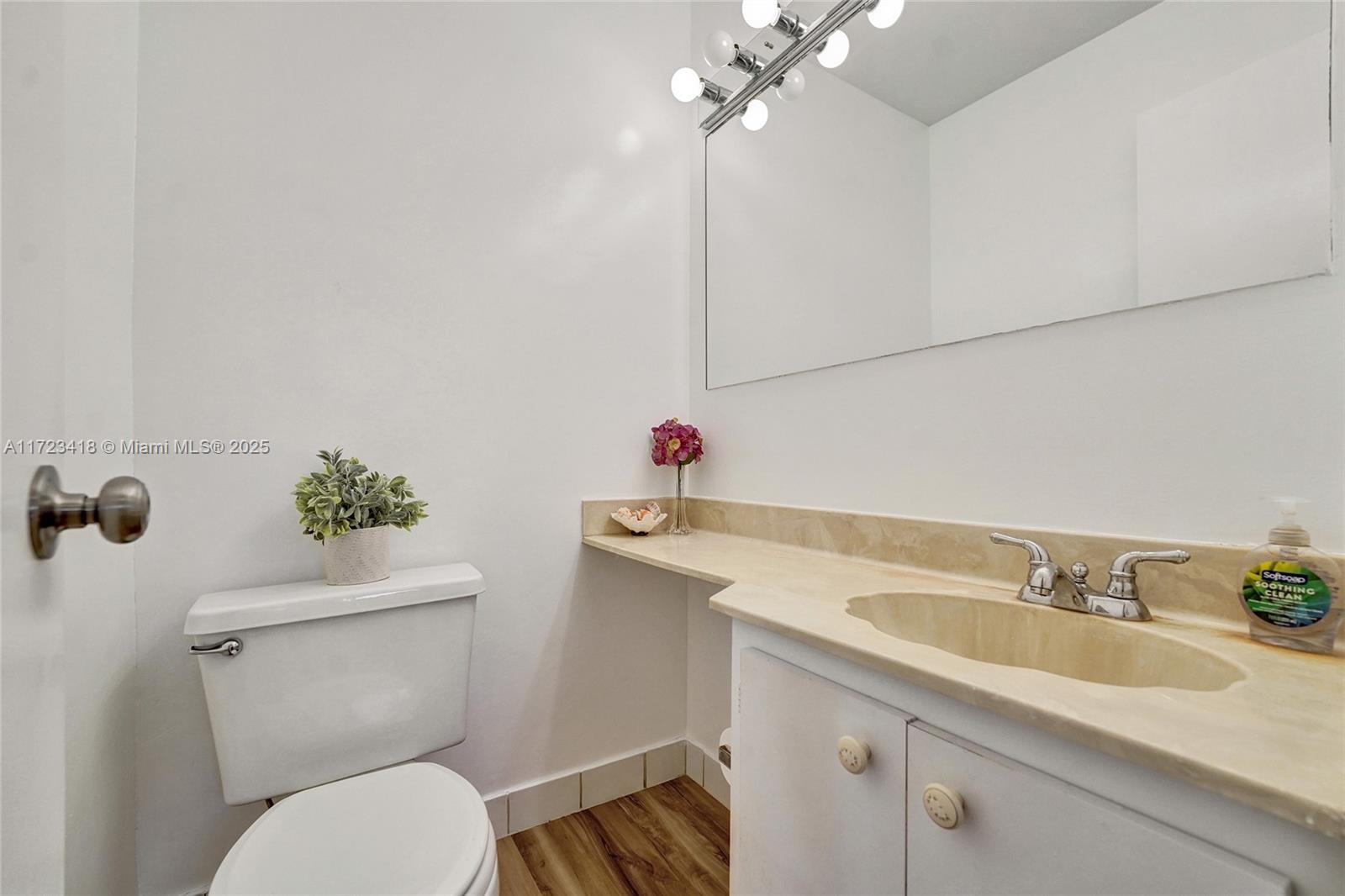 4742 Sheridan St #6, Hollywood, Florida image 7