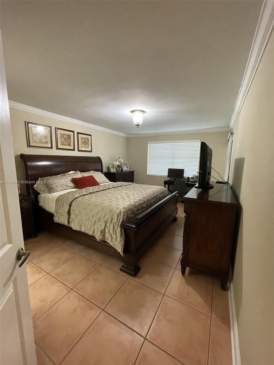 2230 SE 27th Dr #204-C, Homestead, Florida image 18