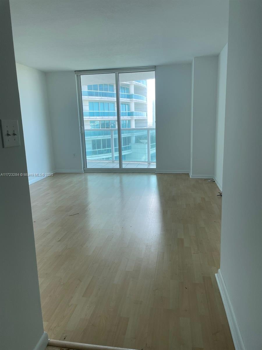 2101 Brickell Ave #1811, Miami FL 33129