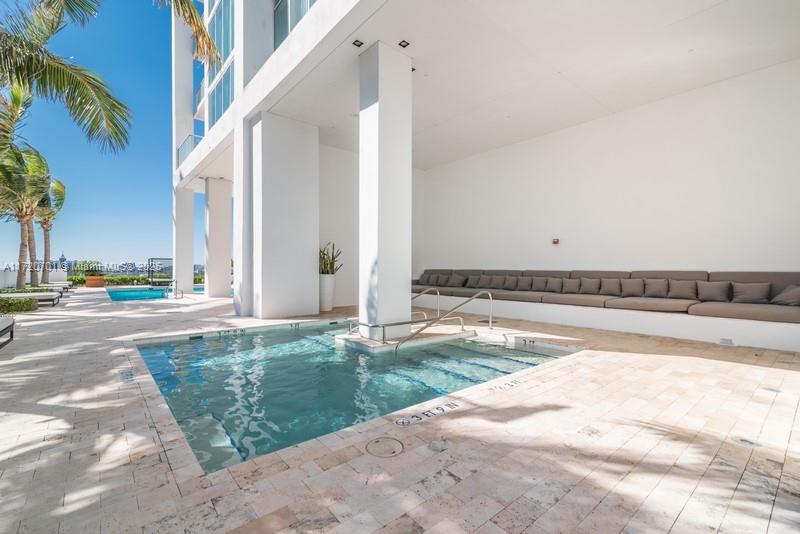 1040 NE Biscayne Blvd #2707, Miami FL 33132