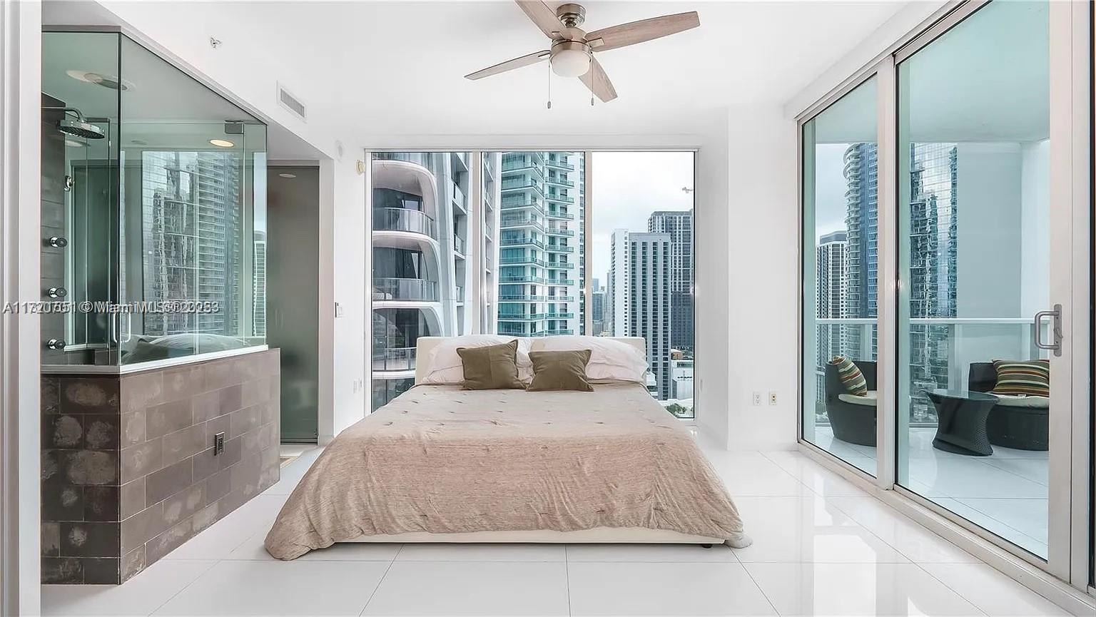1040 NE Biscayne Blvd #2707, Miami FL 33132