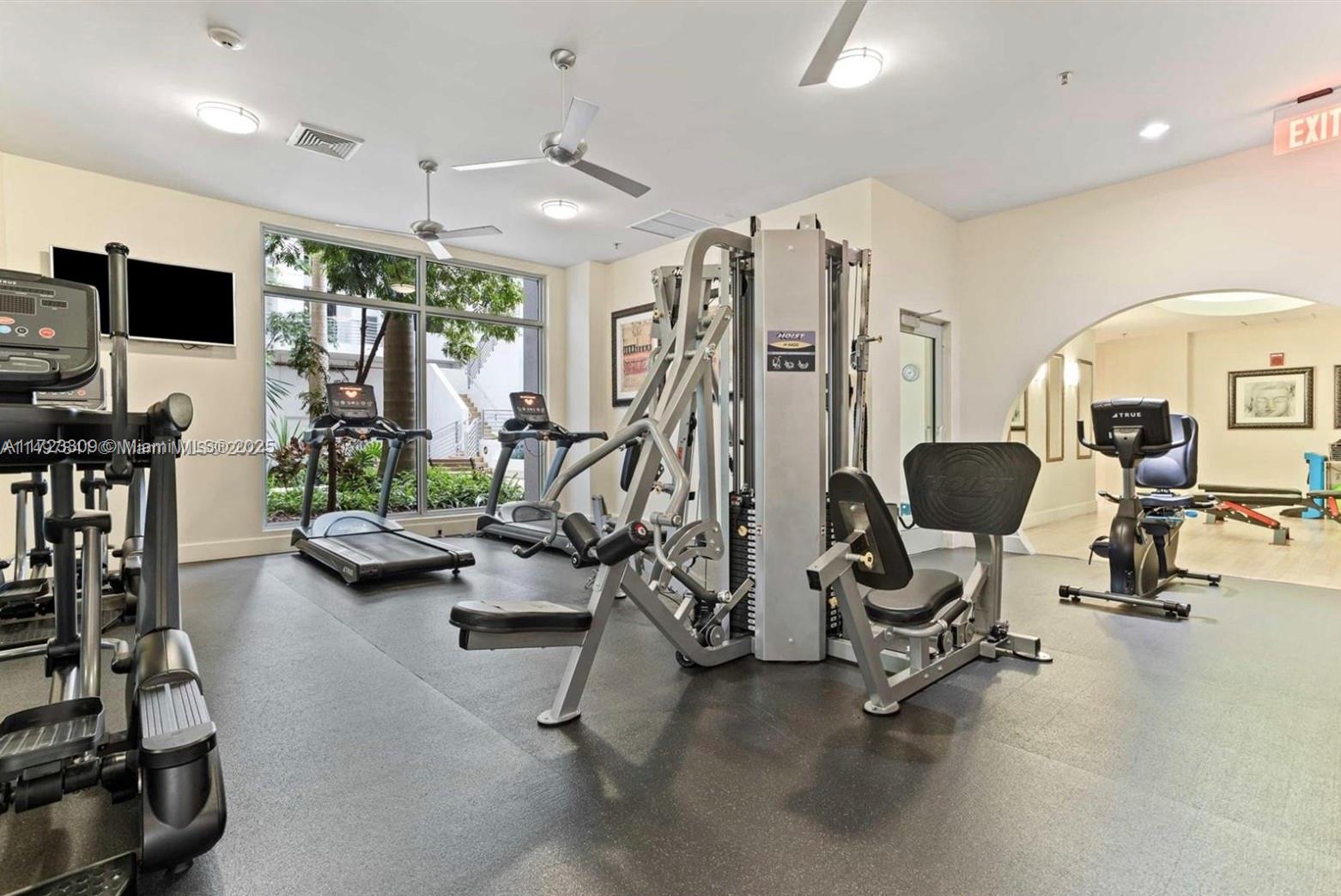 1830 Radius Dr #516, Hollywood, Florida image 14