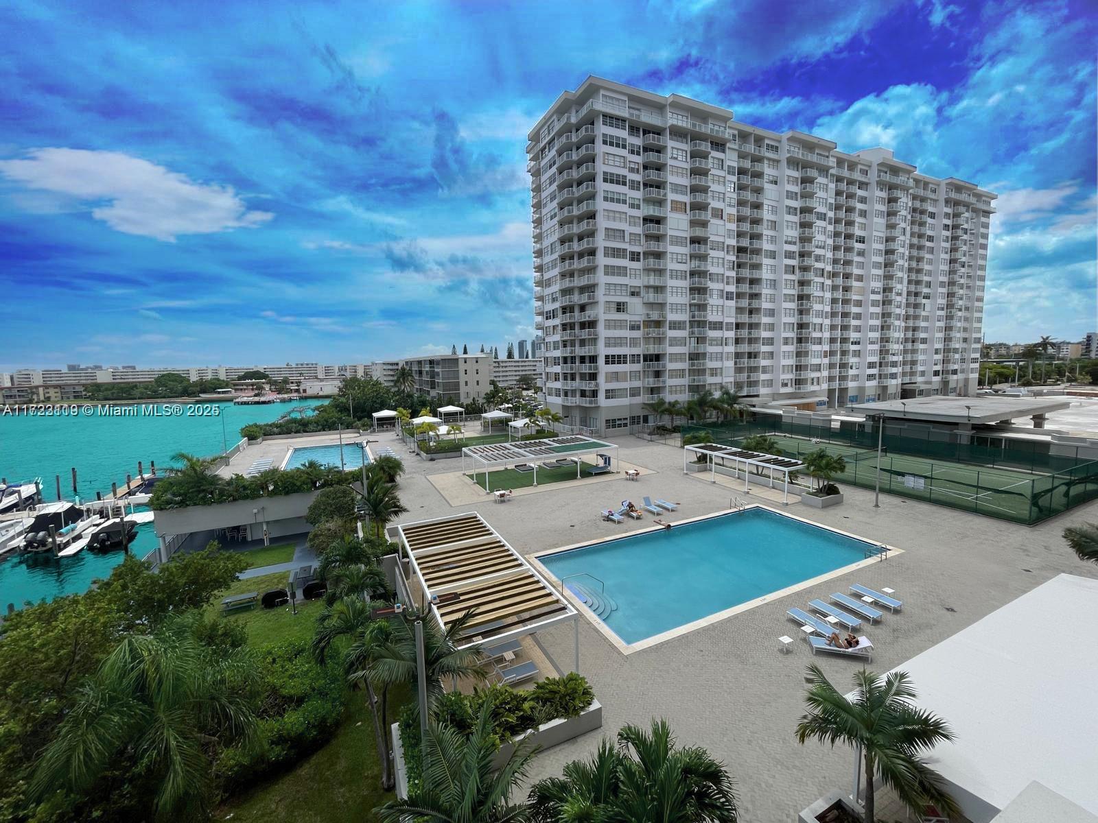 18081 Biscayne Blvd #505, Aventura, Florida image 17