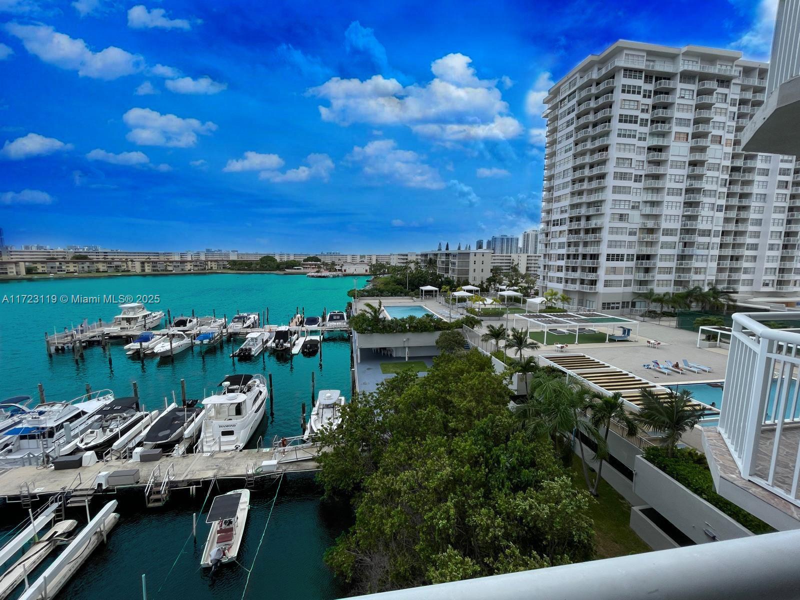 18081 Biscayne Blvd #505, Aventura, Florida image 24