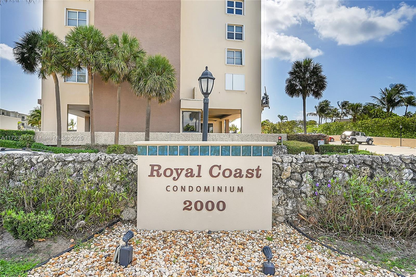 2000 S Ocean Blvd #8D, Lauderdale By The Sea, Florida image 3