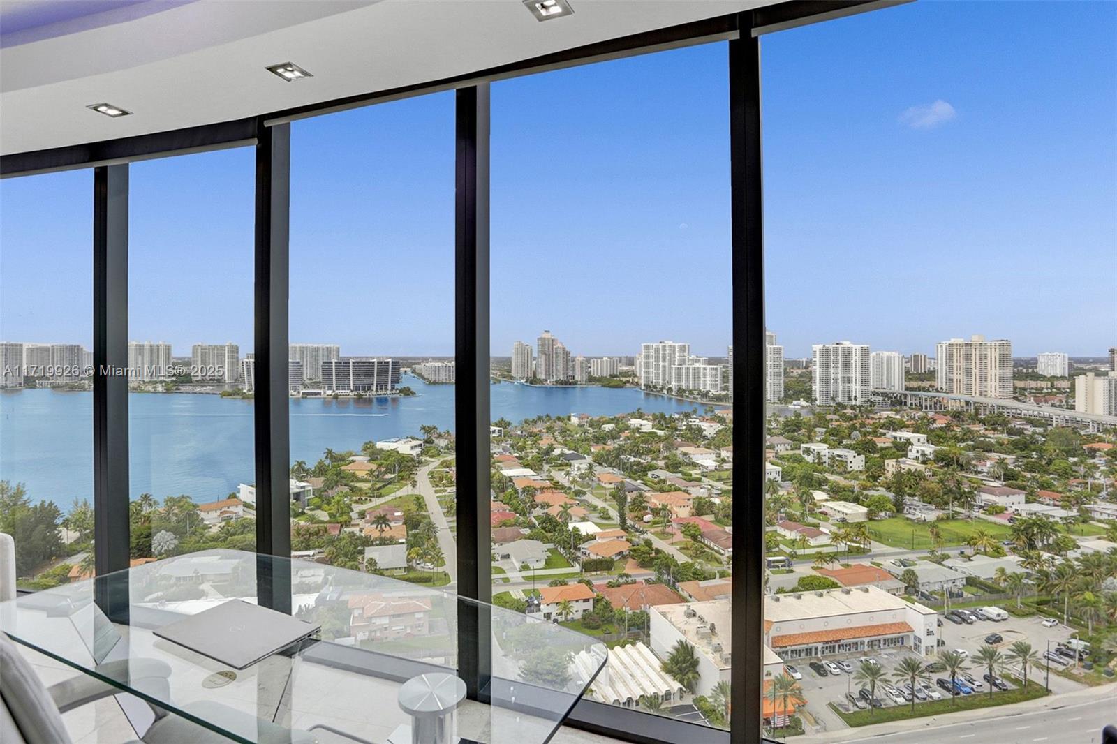 18555 COLLINS AVENUE #2203, Sunny Isles Beach FL 33160