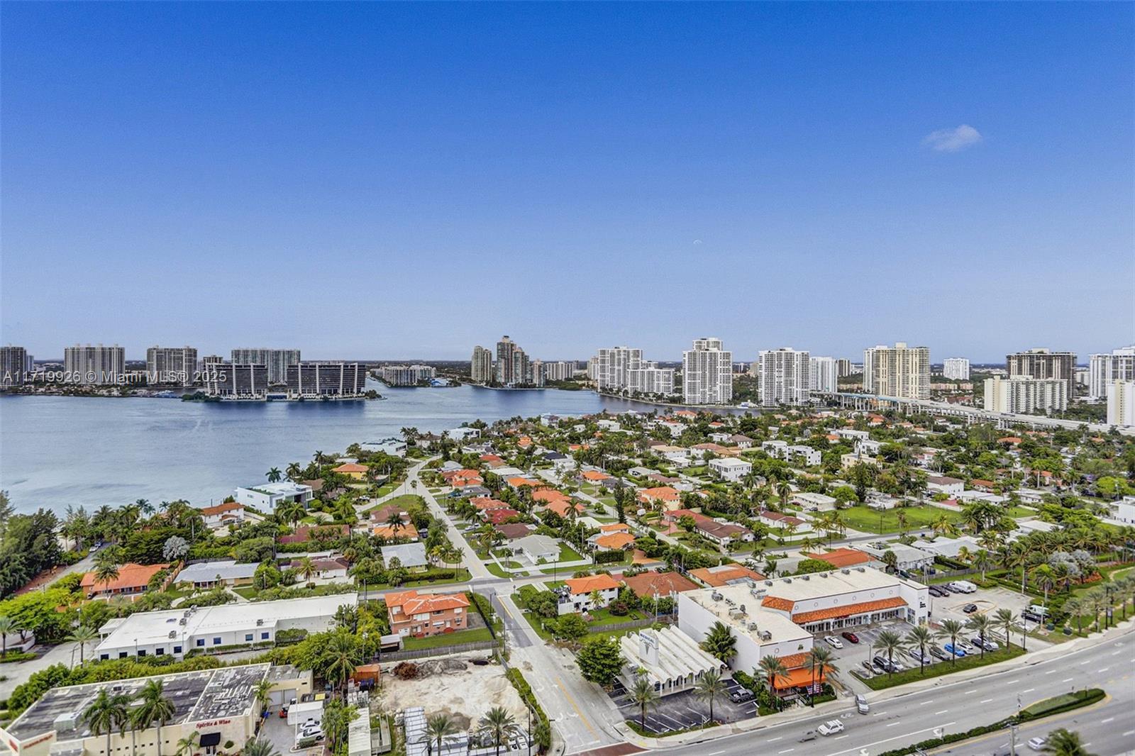 18555 COLLINS AVENUE #2203, Sunny Isles Beach FL 33160
