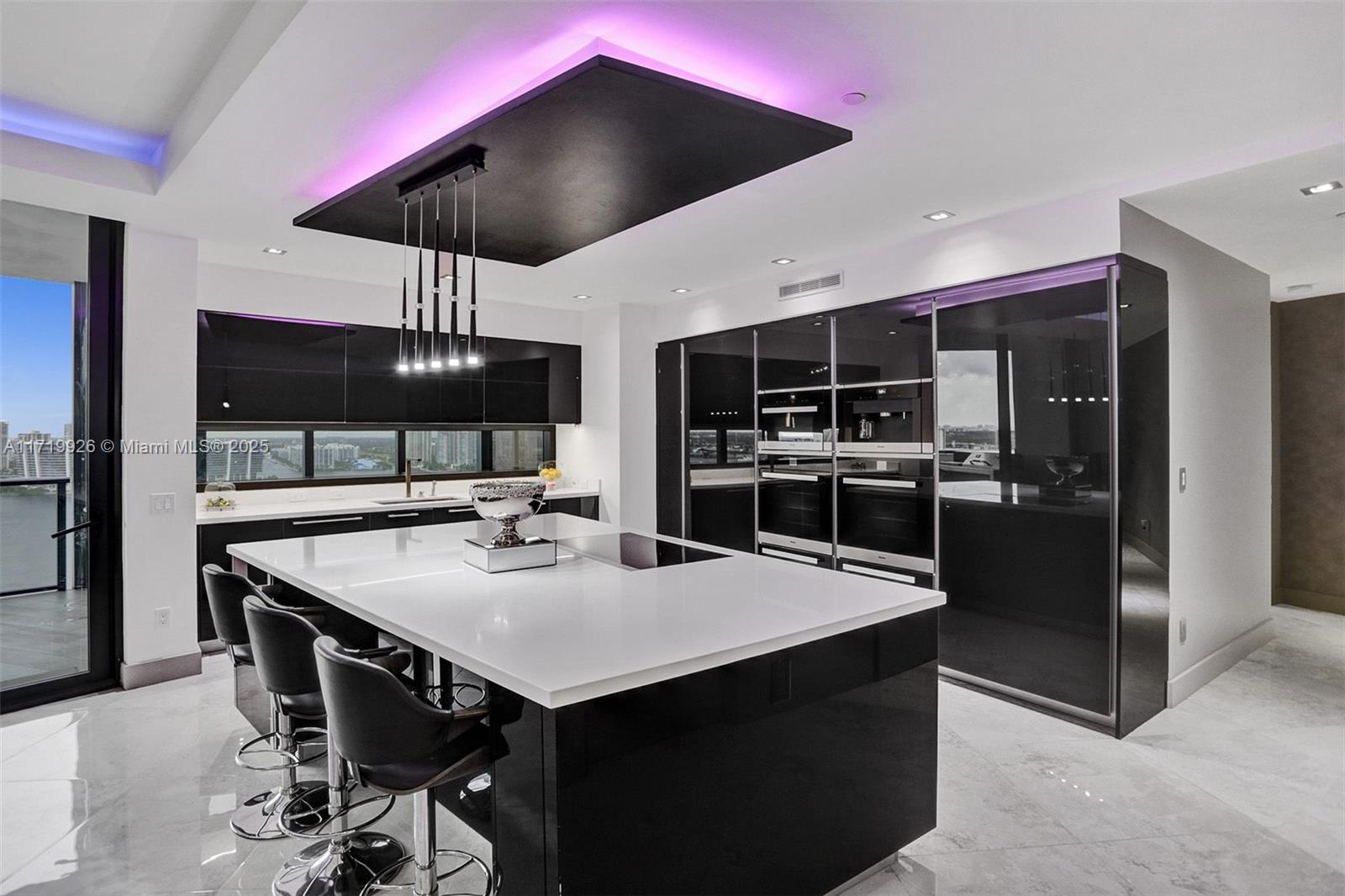 18555 COLLINS AVENUE #2203, Sunny Isles Beach FL 33160