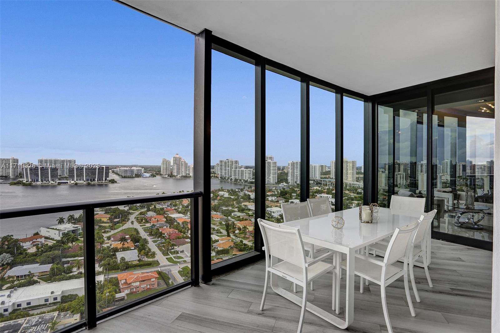 18555 COLLINS AVENUE #2203, Sunny Isles Beach FL 33160
