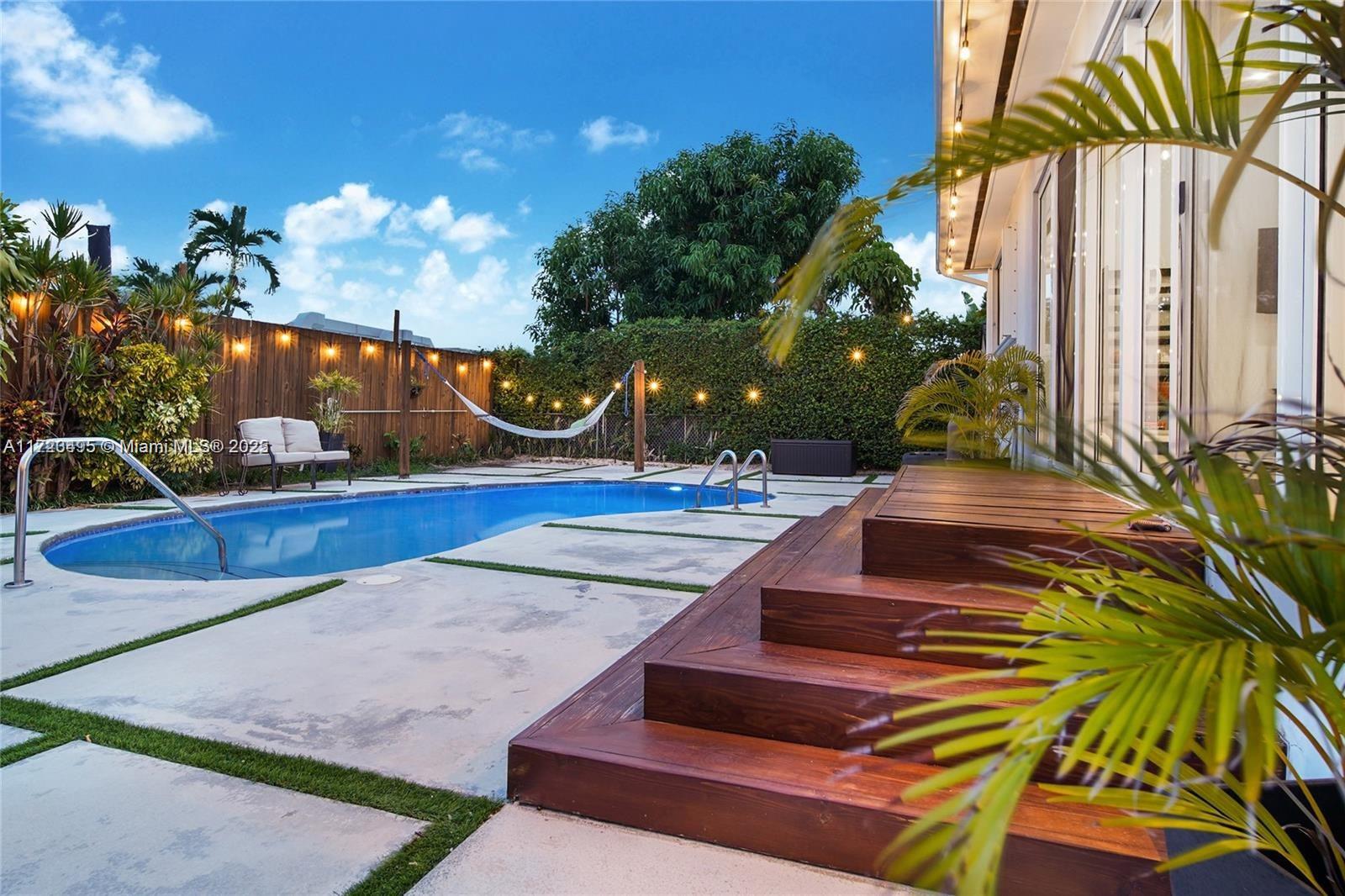 7549 Adventure Ave, North Bay Village, Florida image 16