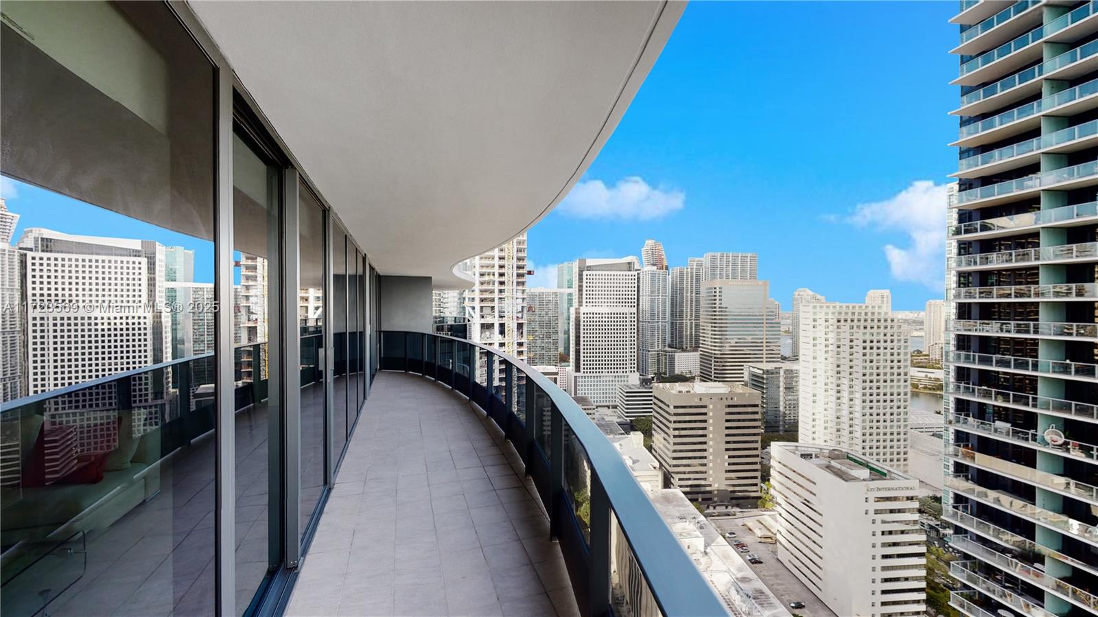 1000 Brickell Plz #3609, Miami FL 33131