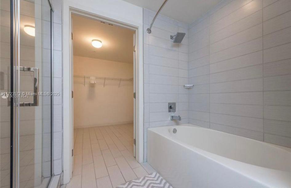 999 SW 1st Ave #2115, Miami FL 33130