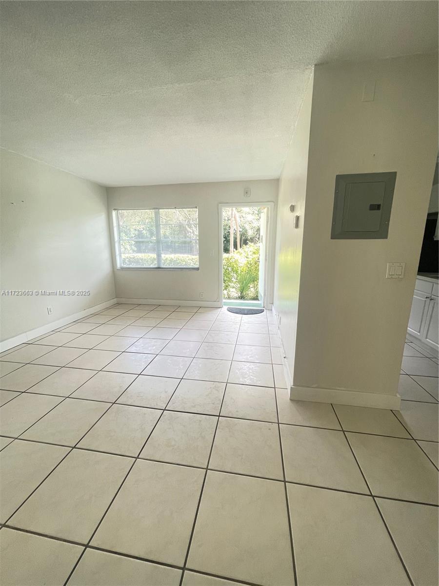 1420 Atlantic Shores Blvd #130, Hallandale Beach, Florida image 11