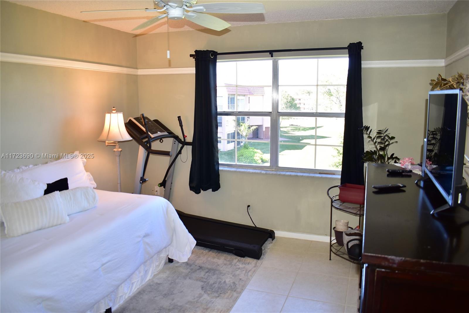 9441 Sunrise Lakes Blvd #302, Sunrise, Florida image 23