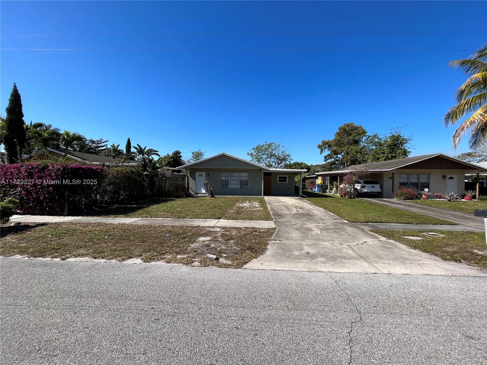 217 Fleming Ave, Green Acres, Florida image 26