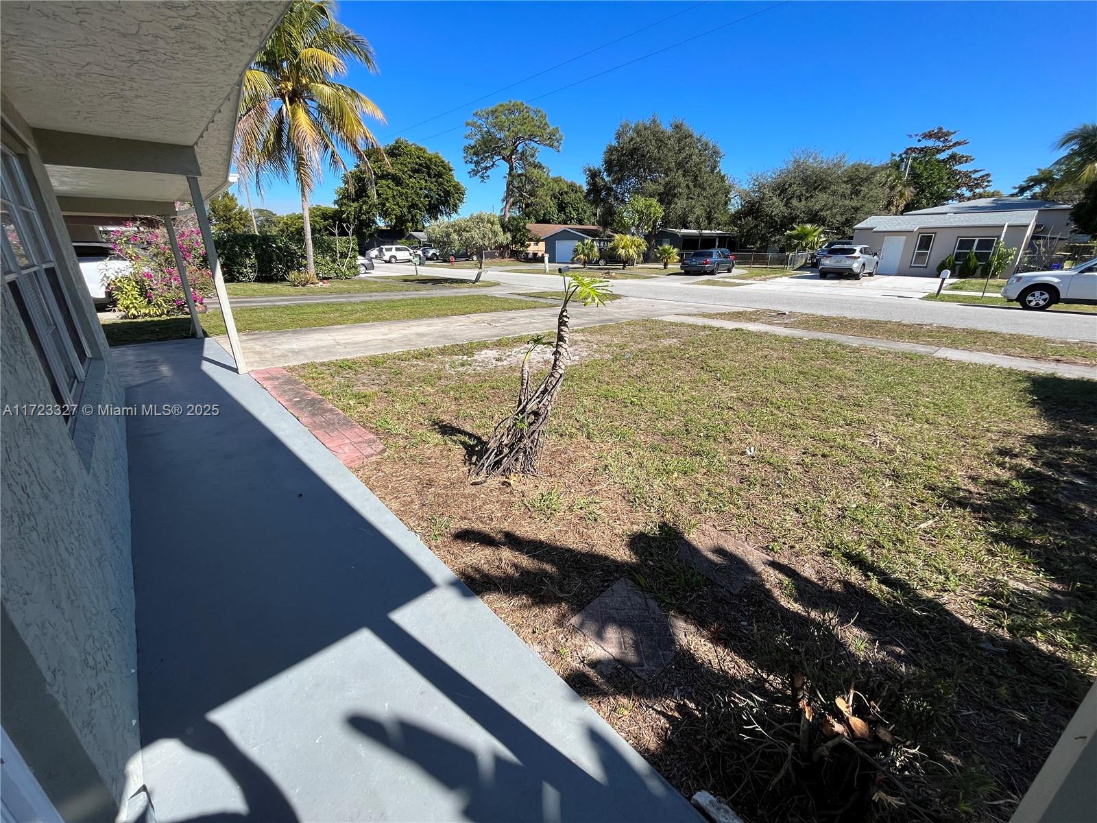 217 Fleming Ave, Green Acres, Florida image 6