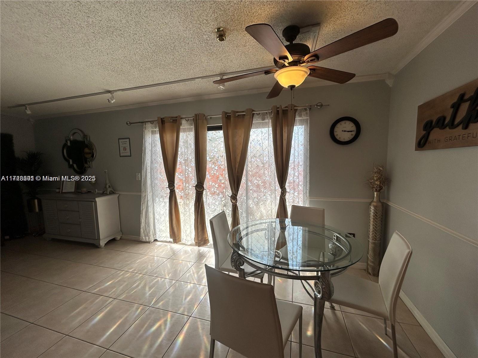 3031 W Missionwood Ln #C-35, Miramar, Florida image 8