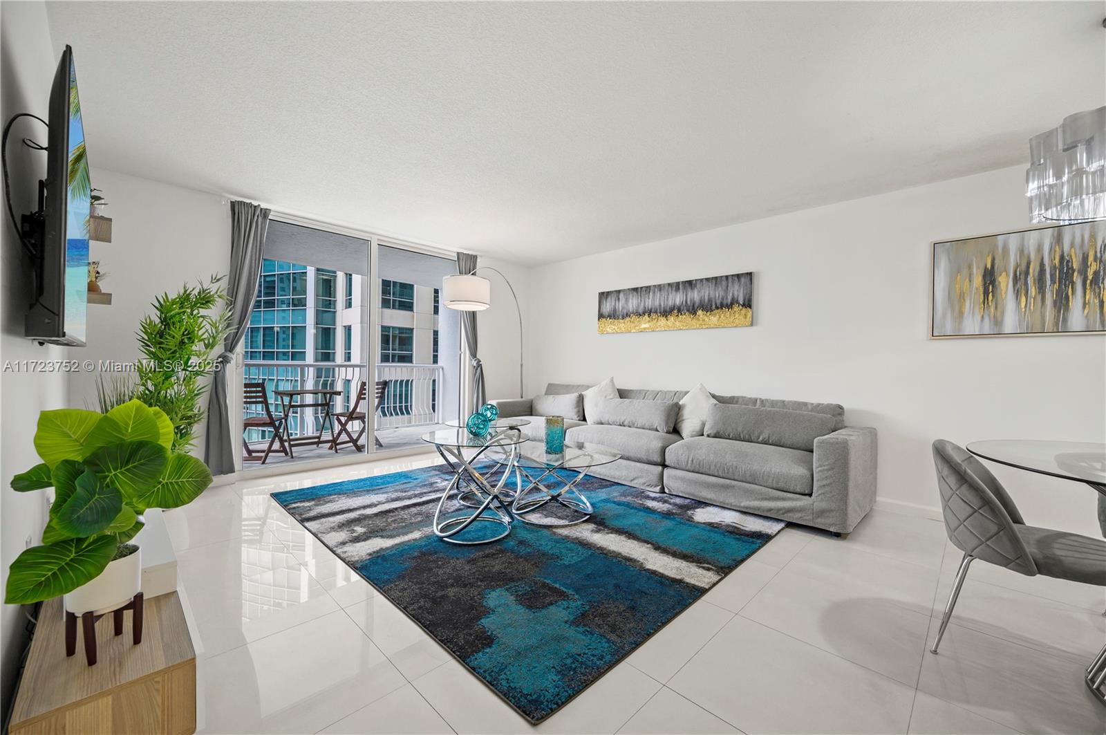 1200 Brickell Bay Dr #1920, Miami, Florida image 2