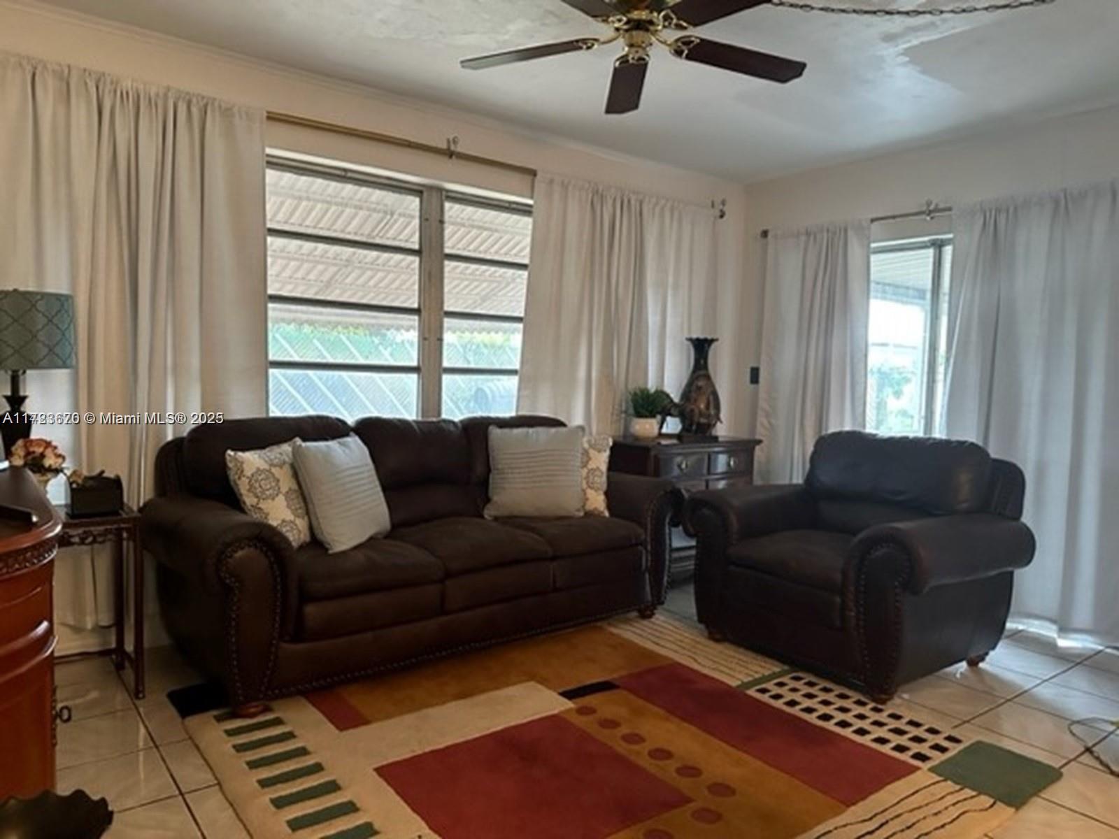 7824 Dilido Blvd, Miramar, Florida image 13