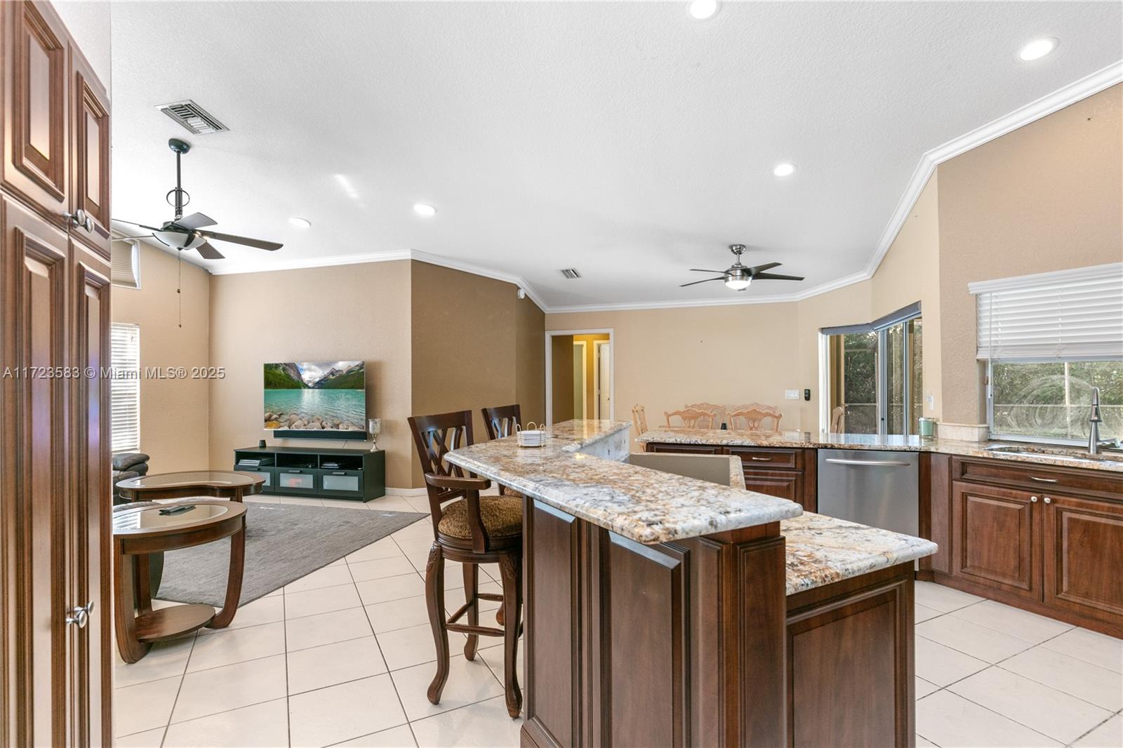 5248 NW 89th Dr, Coral Springs, Florida image 13