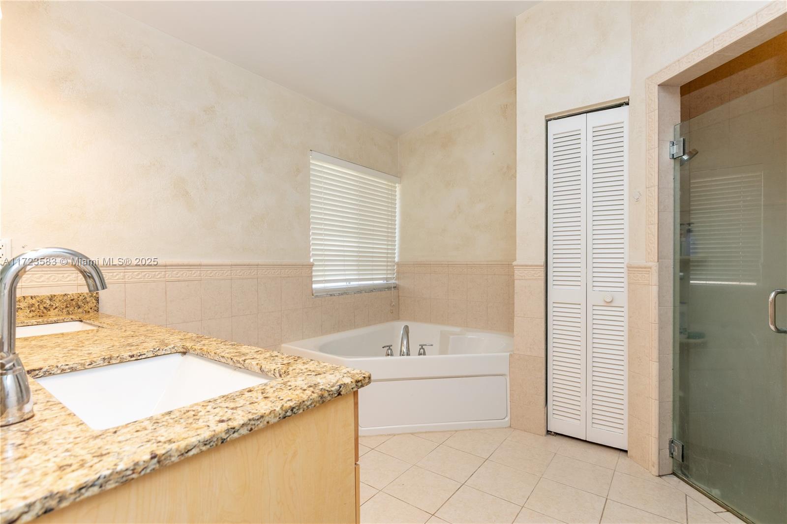 5248 NW 89th Dr, Coral Springs, Florida image 35