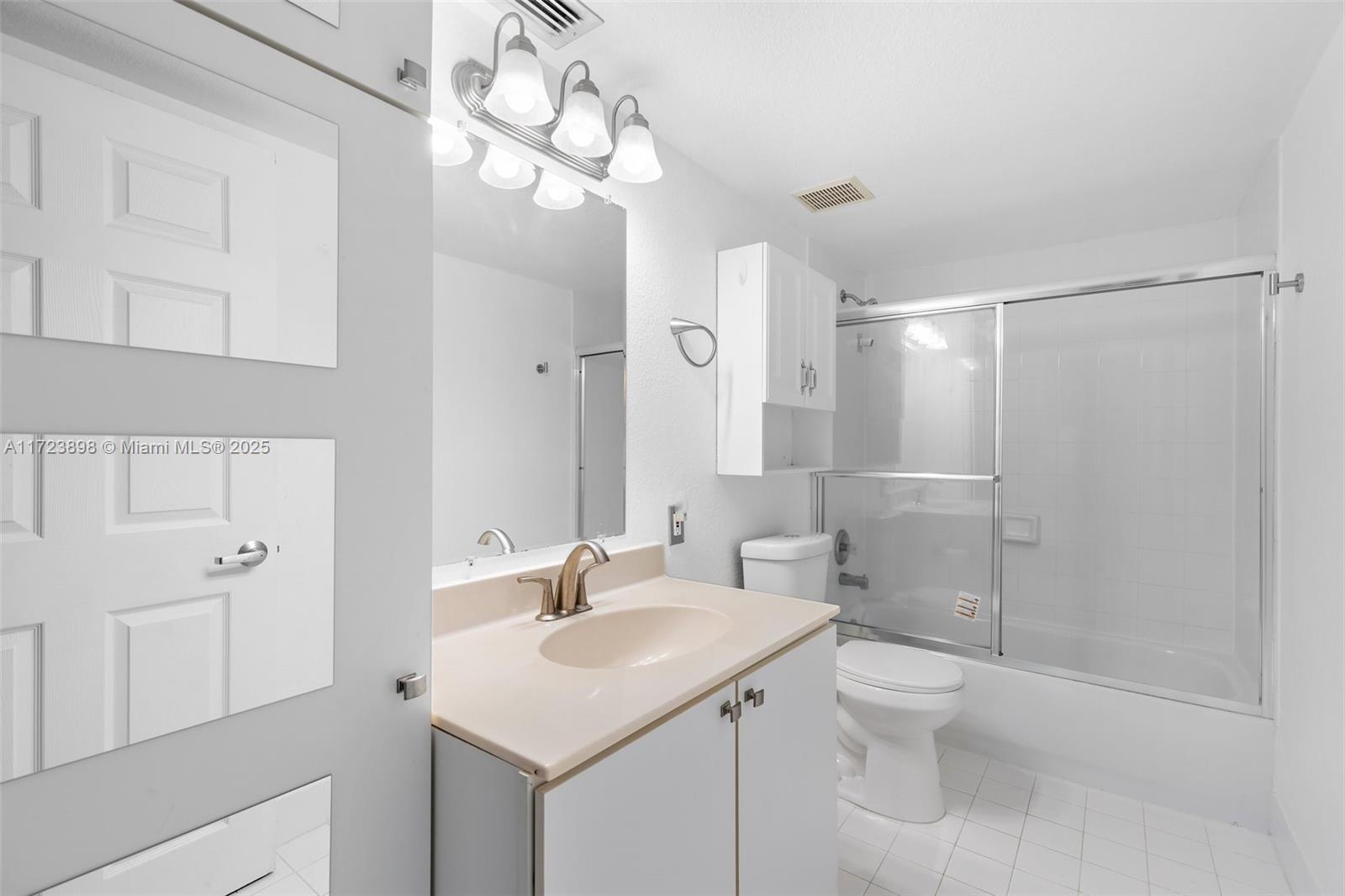 4025 N Federal Hwy #219B, Oakland Park, Florida image 22