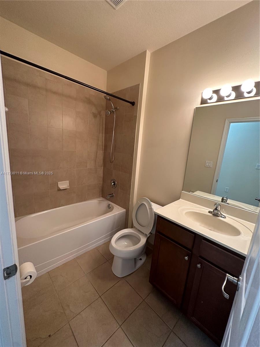 8930 NW 97th Ave #207, Doral, Florida image 27